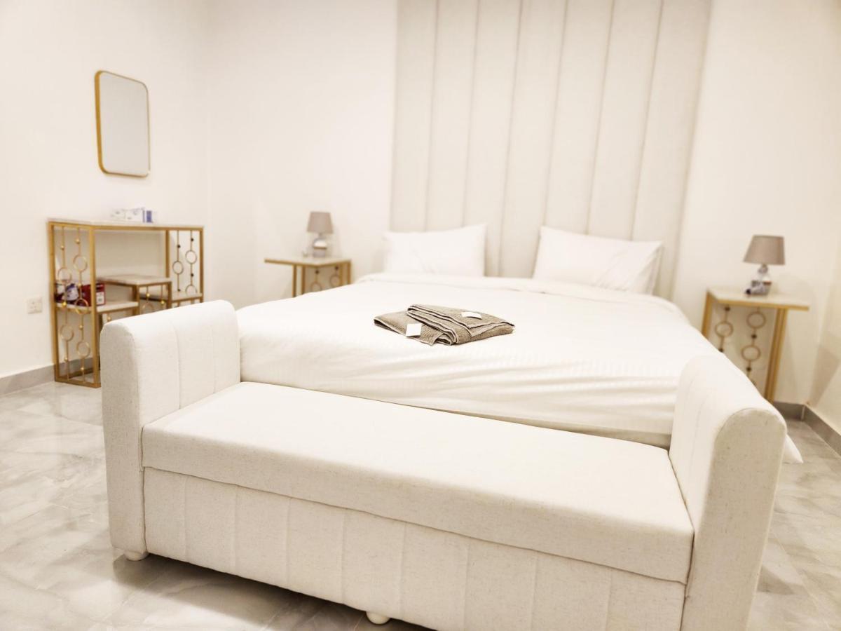Moods Holiday Homes Al Ain Buitenkant foto