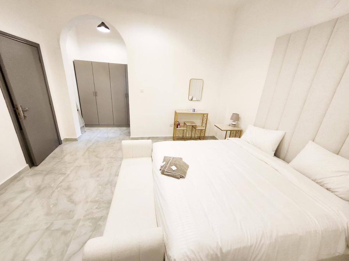 Moods Holiday Homes Al Ain Buitenkant foto